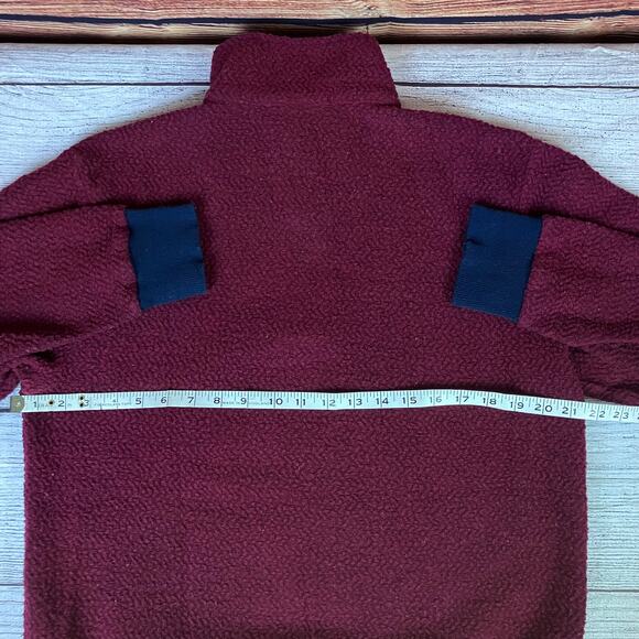 Patagonia Woolyester Fleece Quarter Zip Pullover - Picture 5 of 7